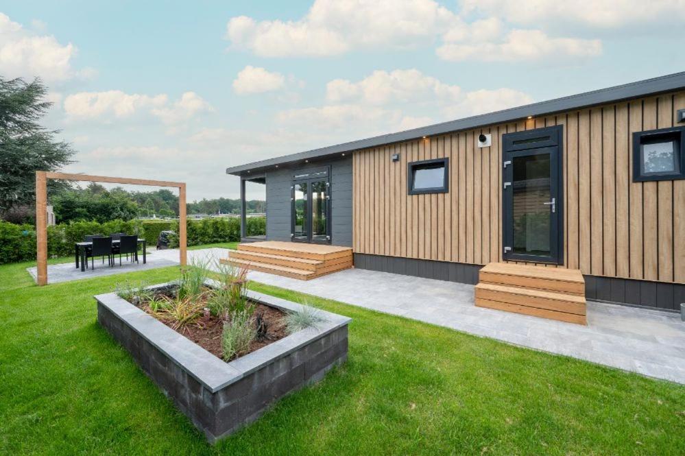Hotel Recreatiepark Maas en Bos Wellerlooi Exterior foto